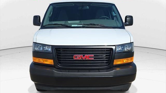 2026 GMC Savana 3500