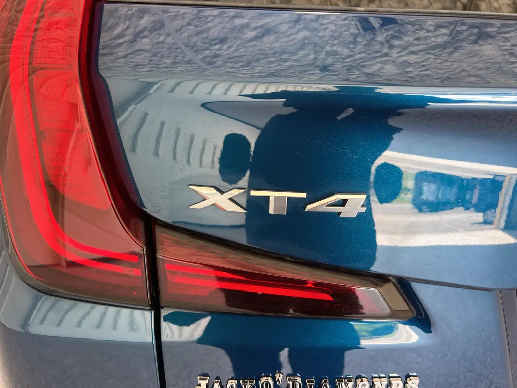 2019 Cadillac XT4 - $19,380