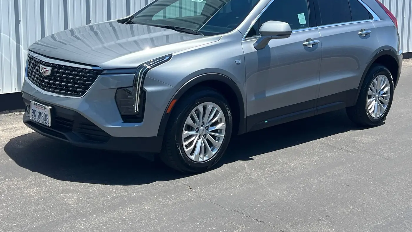 Preowned 2024 Cadillac XT4 Luxury for Sale