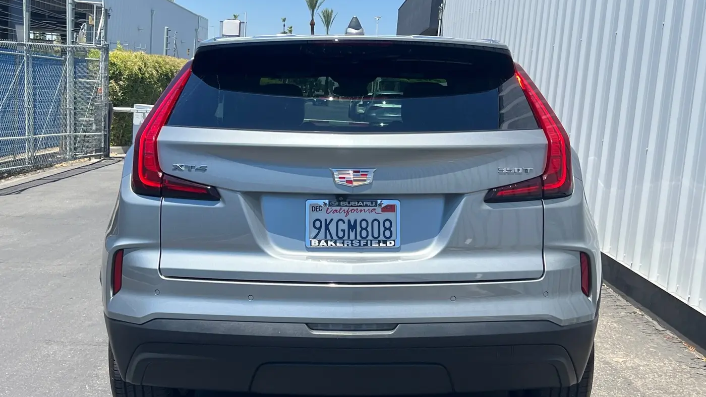 2024 Cadillac XT4 Luxury