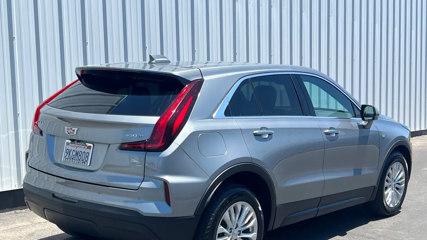 2024 Cadillac XT4 Luxury