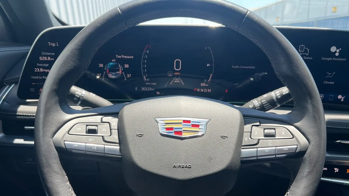 2024 Cadillac XT4 Luxury