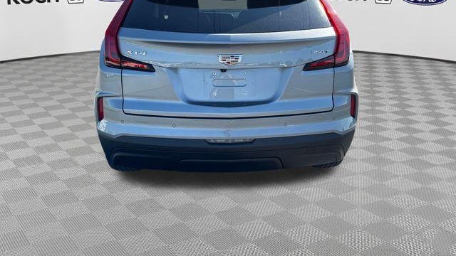2024 Cadillac XT4 Luxury