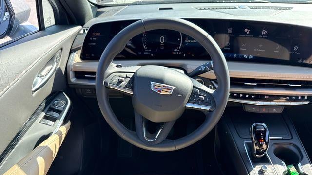 2024 Cadillac XT4 Luxury