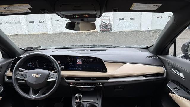 2024 Cadillac XT4 Luxury