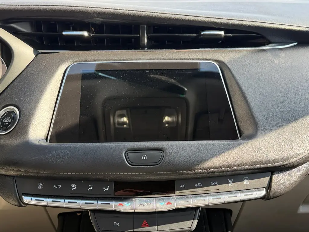 2023 Cadillac XT4 - $26,077