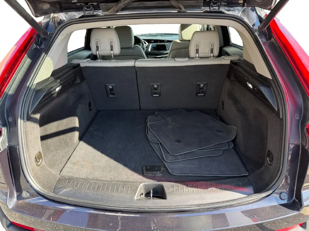 2023 Cadillac XT4 - $26,077