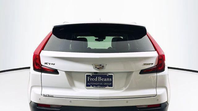 2023 Cadillac XT4 Luxury
