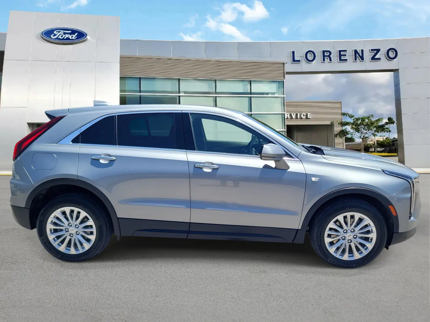2024 Cadillac XT4 - $25,990