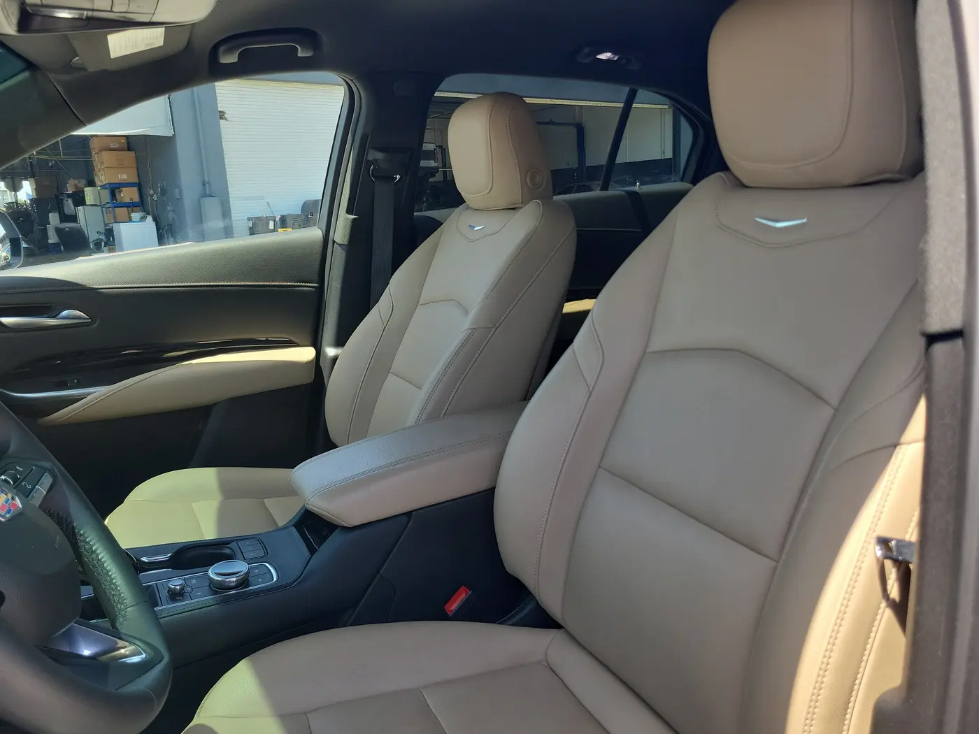 2024 Cadillac XT4 - $25,990
