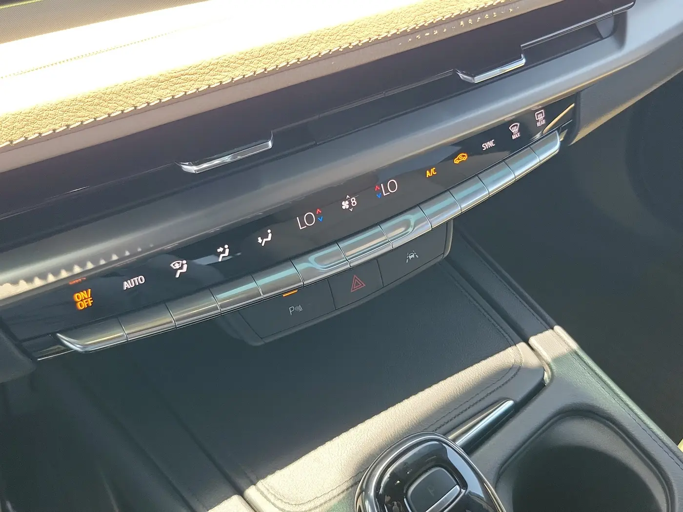 2024 Cadillac XT4 - $25,990