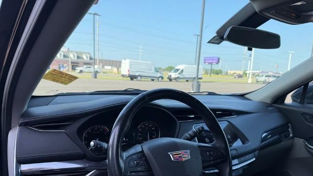 2019 Cadillac XT4 Luxury