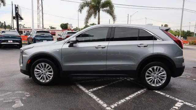 2024 Cadillac XT4 Luxury