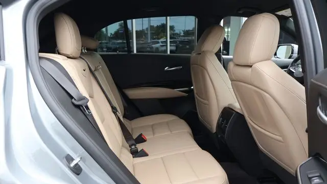2024 Cadillac XT4 Luxury