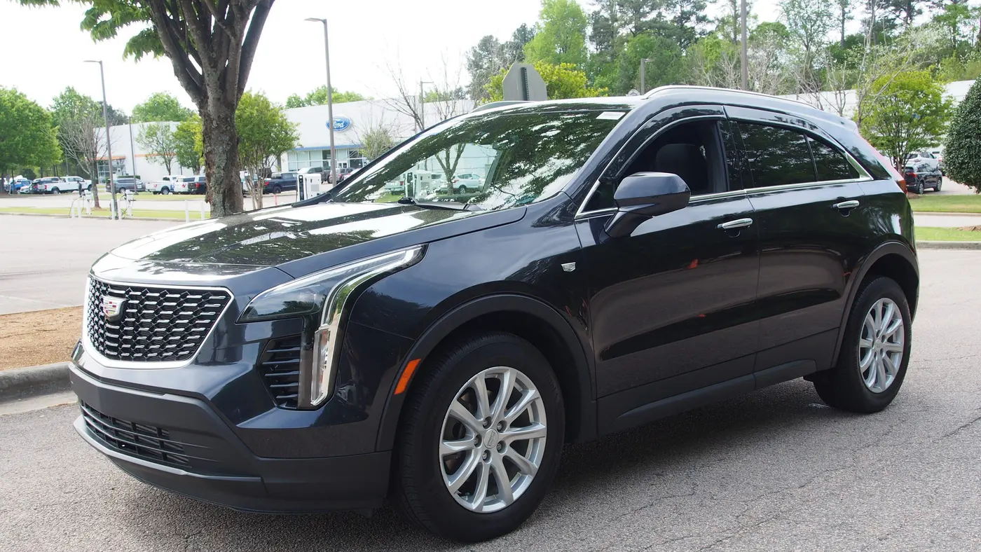 2023 Cadillac XT4 Luxury