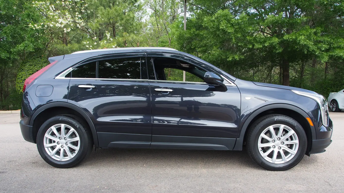 2023 Cadillac XT4 Luxury