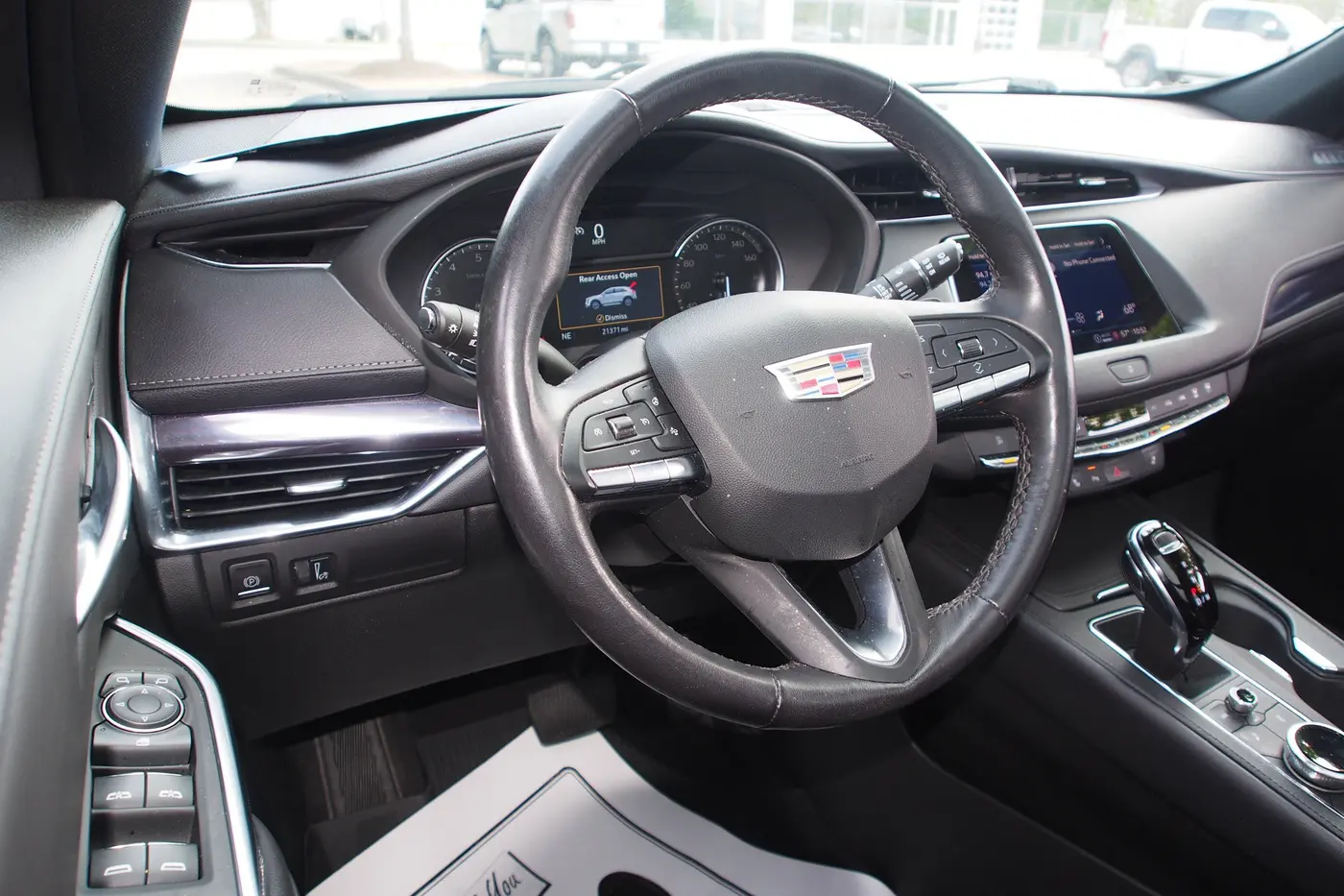 2023 Cadillac XT4 - $27,495