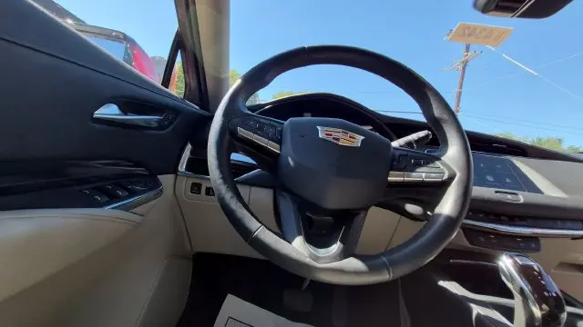 2023 Cadillac XT4 - $29,215