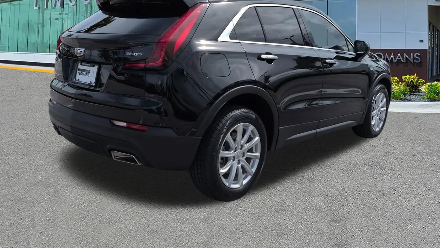 2023 Cadillac XT4 Luxury
