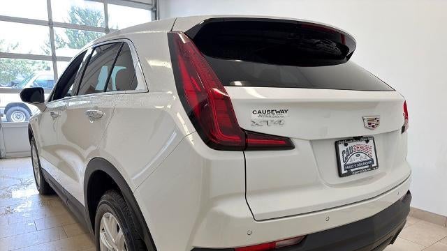 2023 Cadillac XT4 Luxury