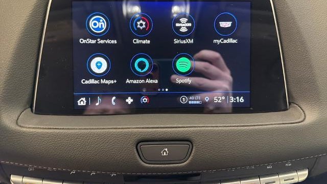 2023 Cadillac XT4 Luxury