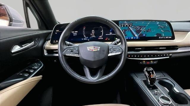 2024 Cadillac XT4 Luxury