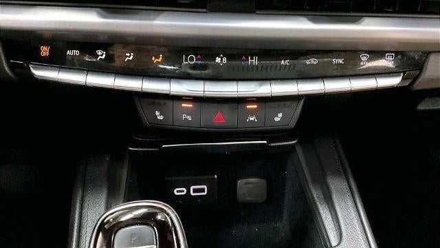 2024 Cadillac XT4 Luxury