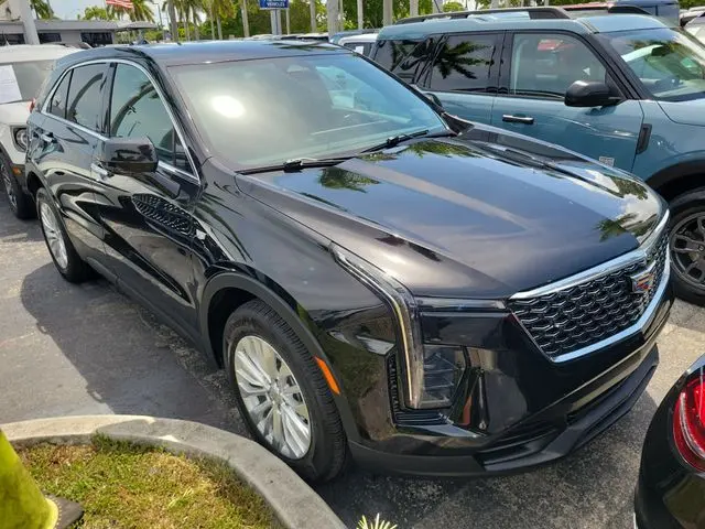 2024 Cadillac XT4 - $28,990