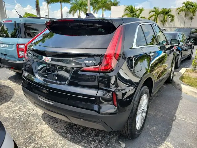 2024 Cadillac XT4 - $28,990