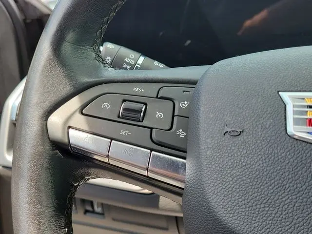 2024 Cadillac XT4 - $28,990