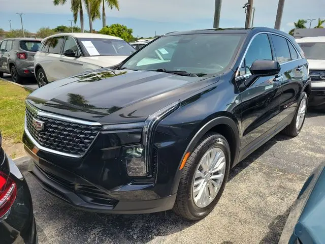 2024 Cadillac XT4 - $28,990