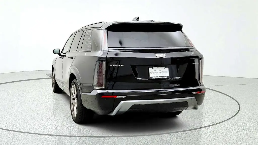 2026 Cadillac Vistiq - $63,995
