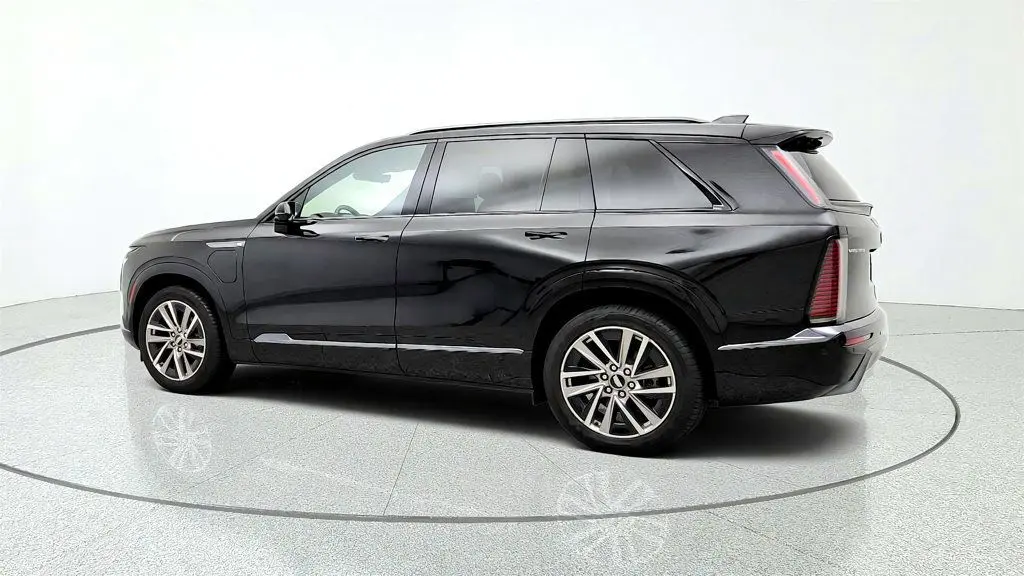 2026 Cadillac Vistiq - $63,995
