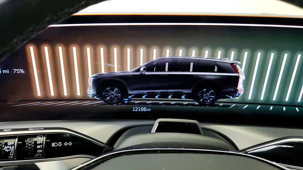2026 Cadillac Vistiq - $63,995
