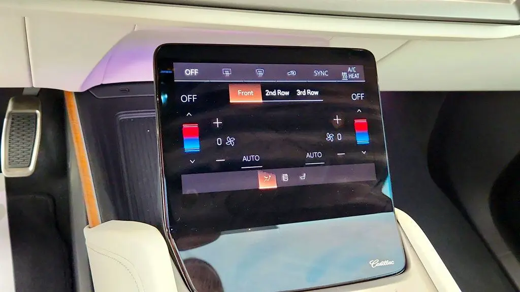 2026 Cadillac Vistiq - $63,995