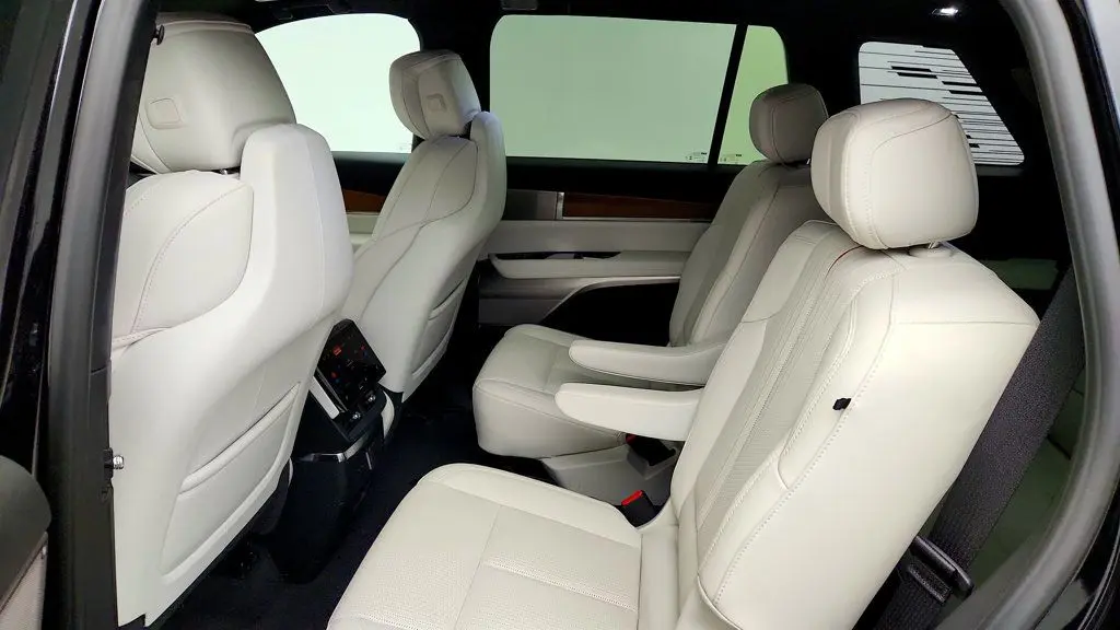 2026 Cadillac Vistiq - $63,995