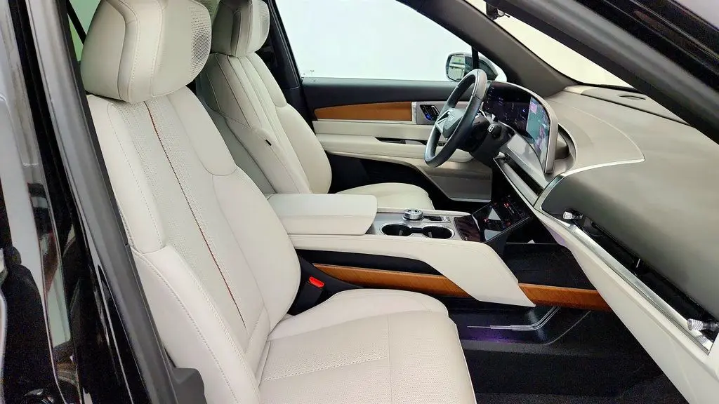 2026 Cadillac Vistiq - $63,995