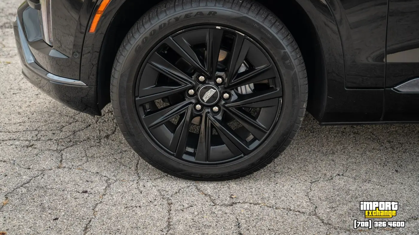 2026 Cadillac VISTIQ Sport