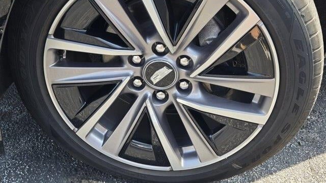 2026 Cadillac VISTIQ Sport