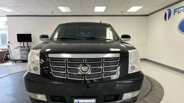 2009 Cadillac Escalade Base