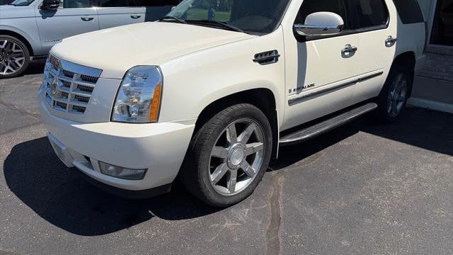 Preowned 2007 Cadillac Escalade Base for Sale