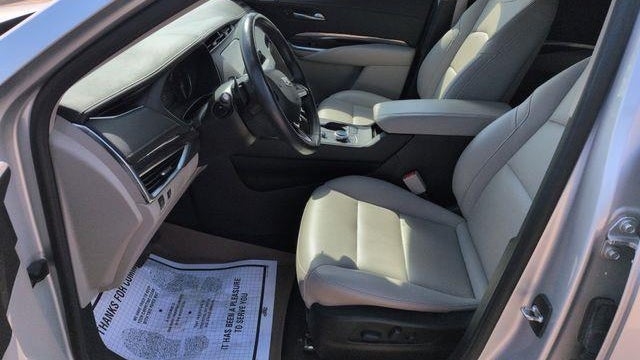2021 Cadillac XT4 Luxury