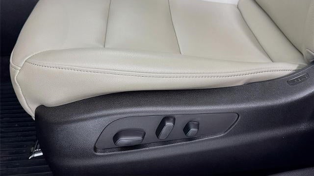 2022 Cadillac XT4 Luxury