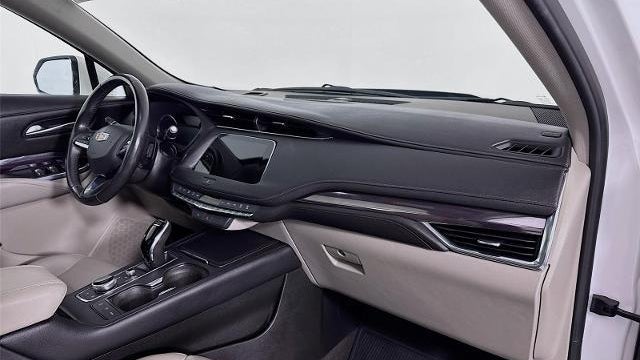 2022 Cadillac XT4 Luxury