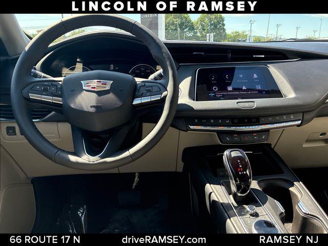 2022 Cadillac XT4 - $27,320