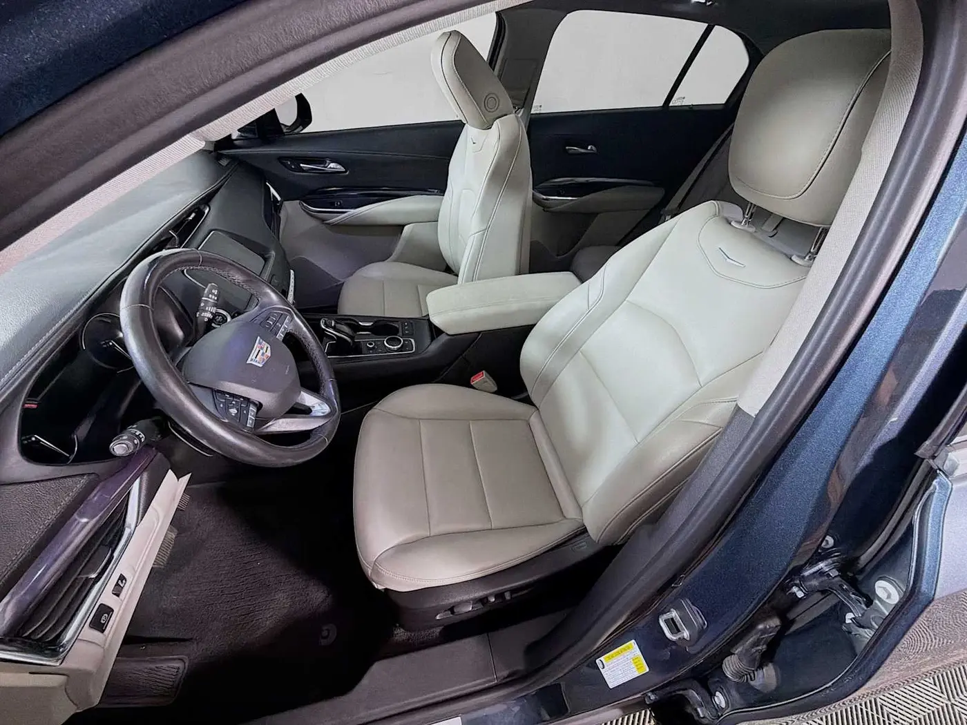 2021 Cadillac XT4 - $21,995