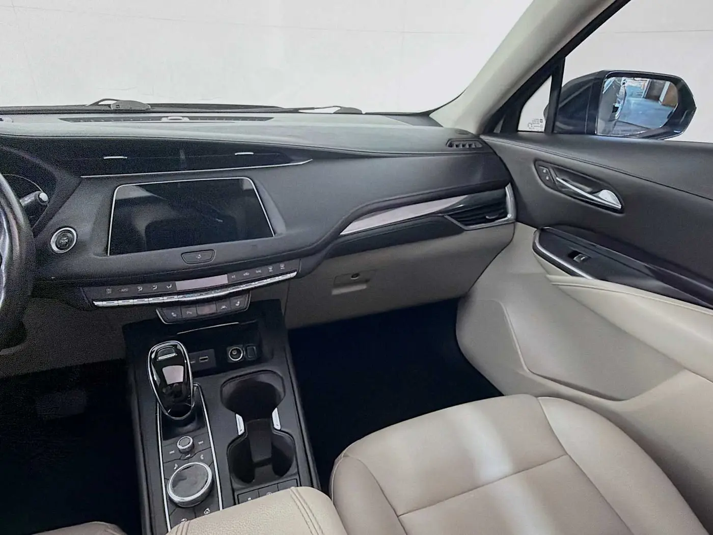 2021 Cadillac XT4 - $21,995