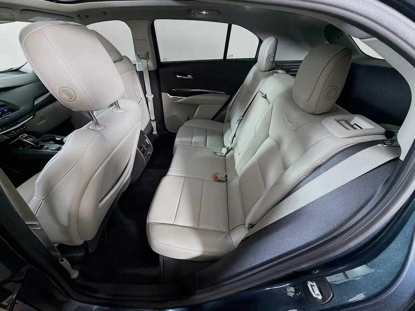 2021 Cadillac XT4 - $21,995