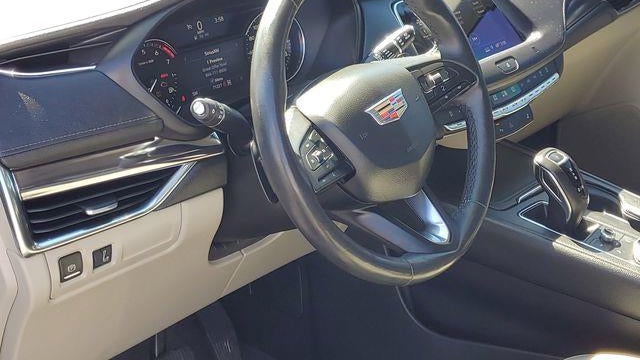 2019 Cadillac XT4 Luxury