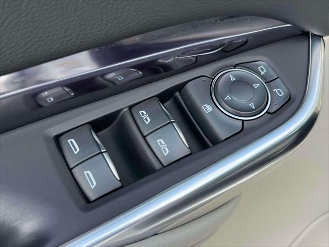 2023 Cadillac XT4 - $27,995